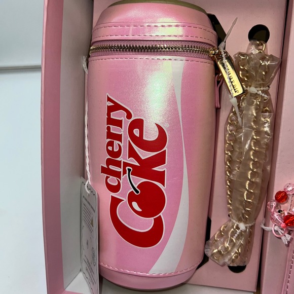 Skinnydip Cherry Coke Handbag Gift Set Pink Can Purse Wallet Beaded Strap - Picture 8 of 9